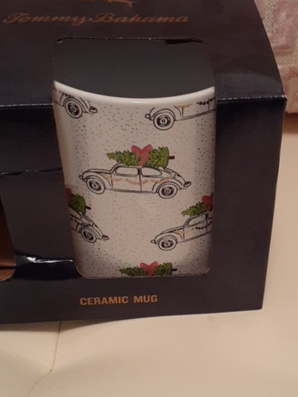 Tommy Bahama VW w/Tree Ceramic Mug